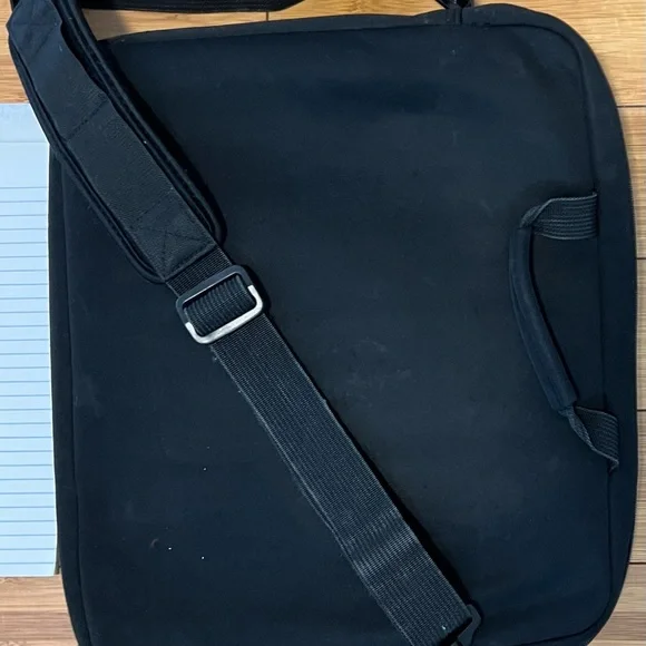 Computer case - Picture 5 of 5